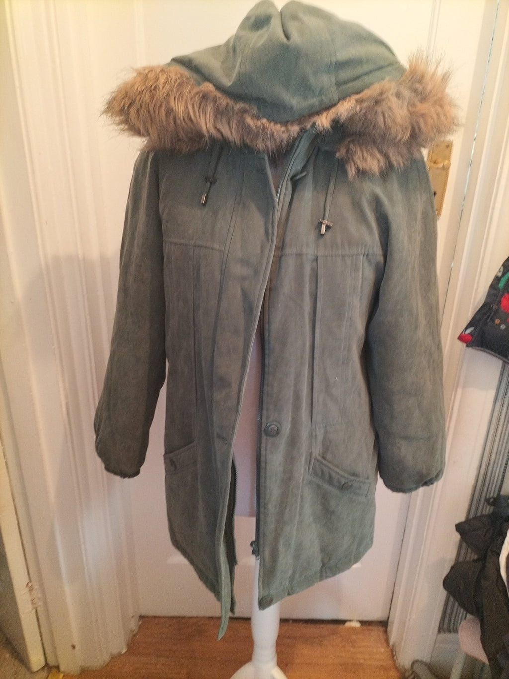 Ladies Berkertex Size 10-12 Green Faux Fur Hooded Coat