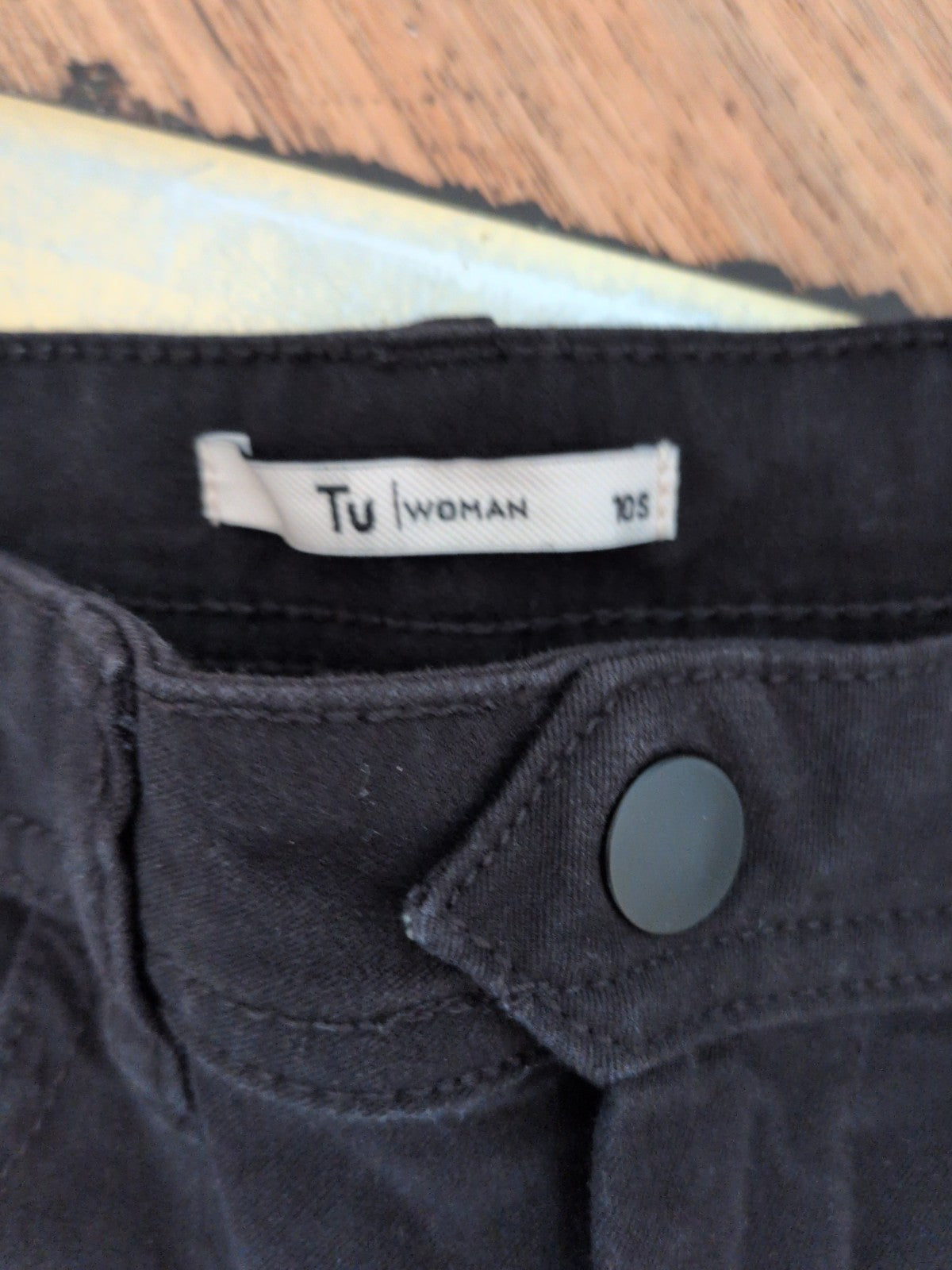Ladies Tu Size 10s Black Jean Chino