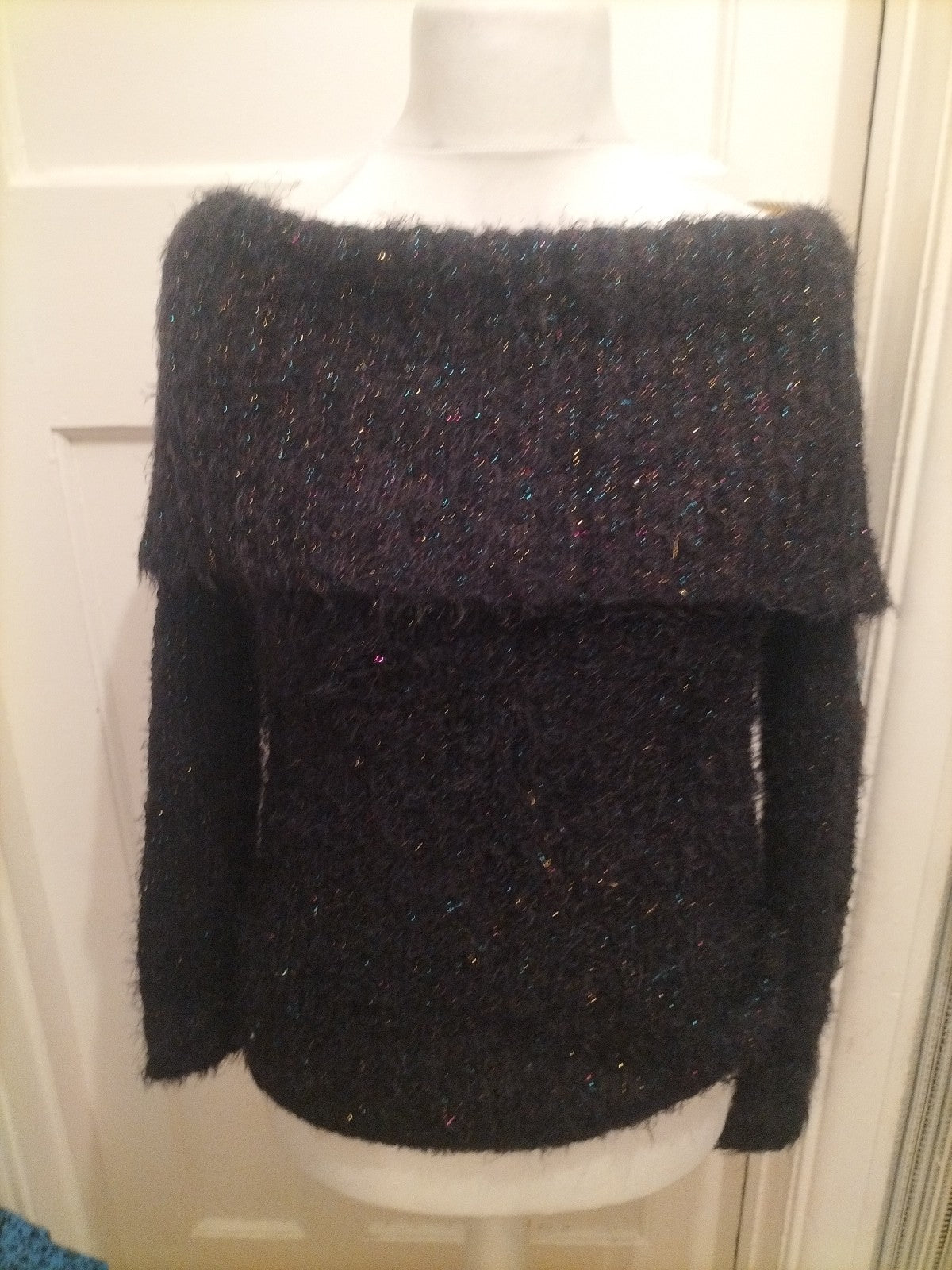 Ladies Studio Size 8-10 Black Glittery Long Sleeved Jumper