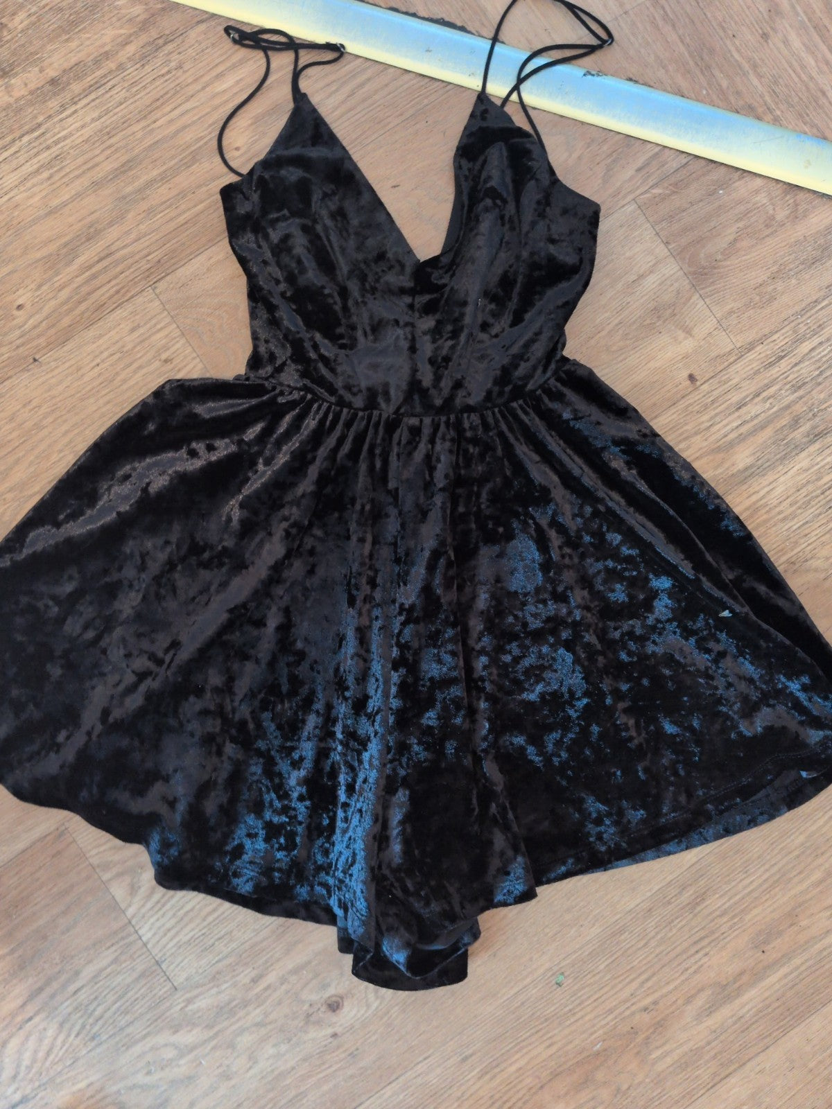 Silence Noise Black Small Velvet Style Top Strappy