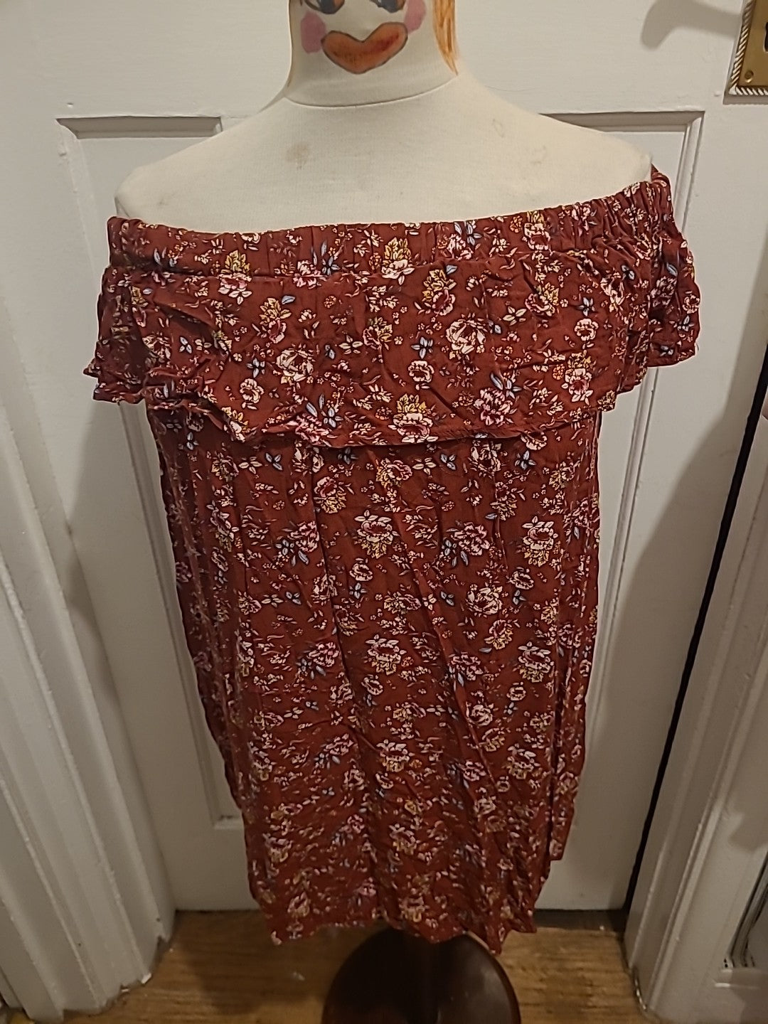 Ladies Primark Size 10 Purpley Red Floral Sleeveless Frilly Hem Longline Top