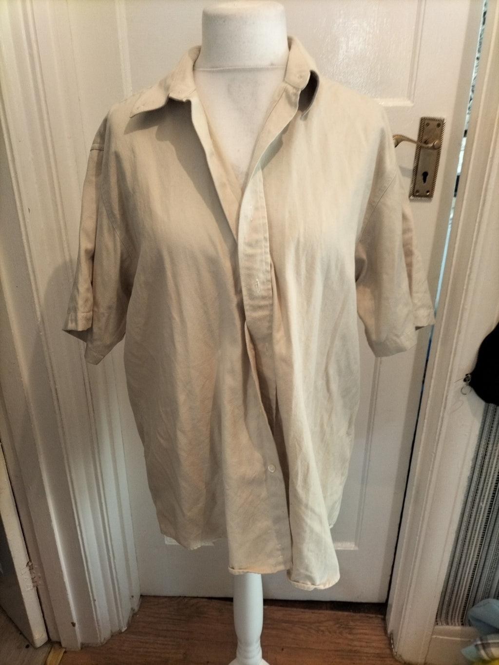 Mens Casual Sportif Size 16-16.5 Cream Short Sleeved Shirt
