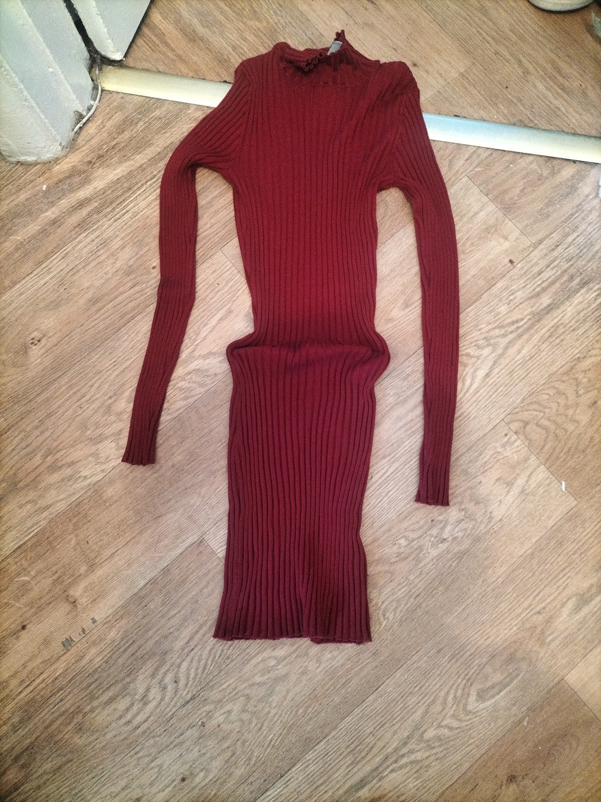 Ladies Divided Size Small Deep Purple Pencil Dress