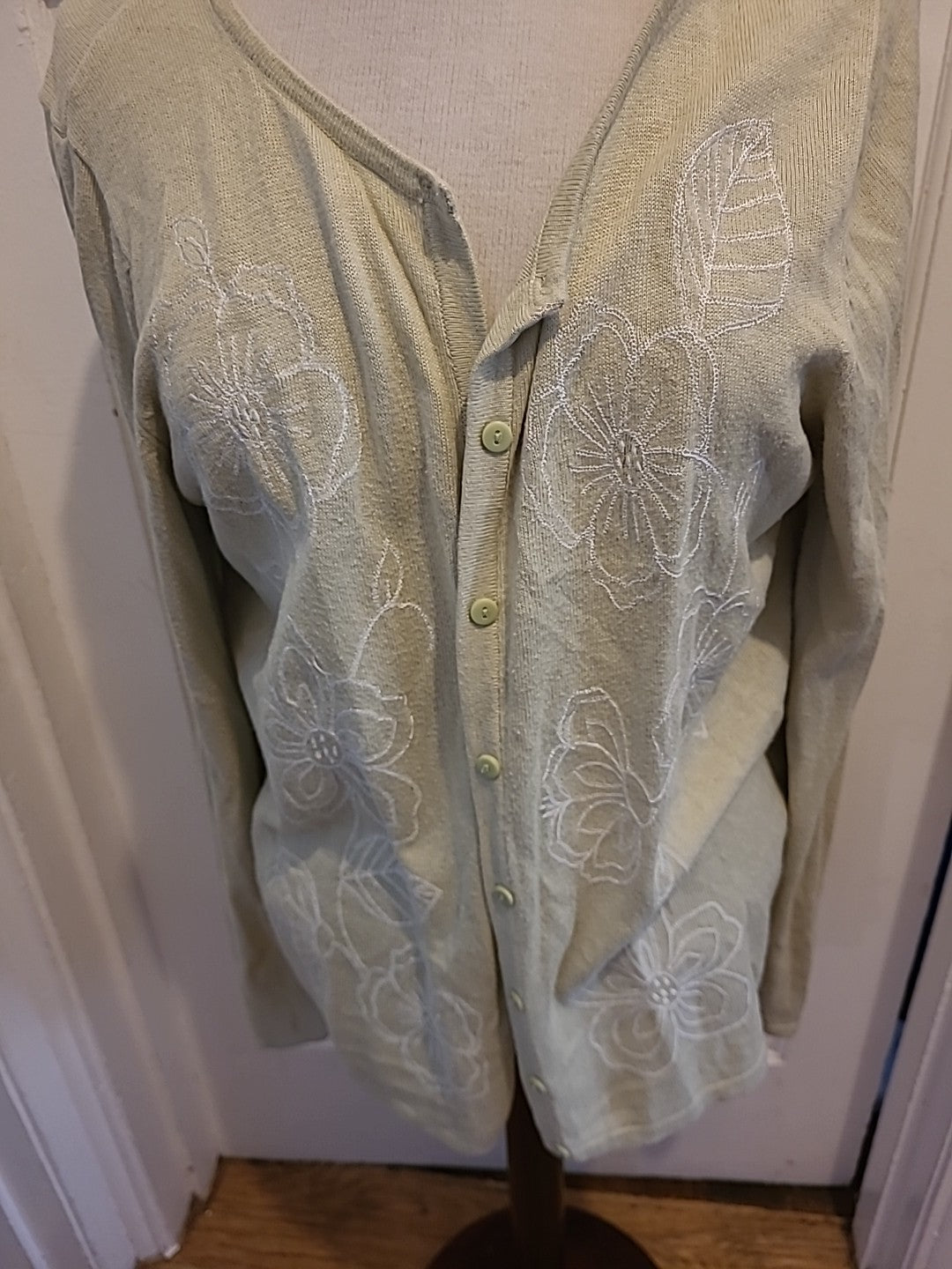 Ladies Bonmarche Size Medium Lime/White Floral Embroidery Cardigan