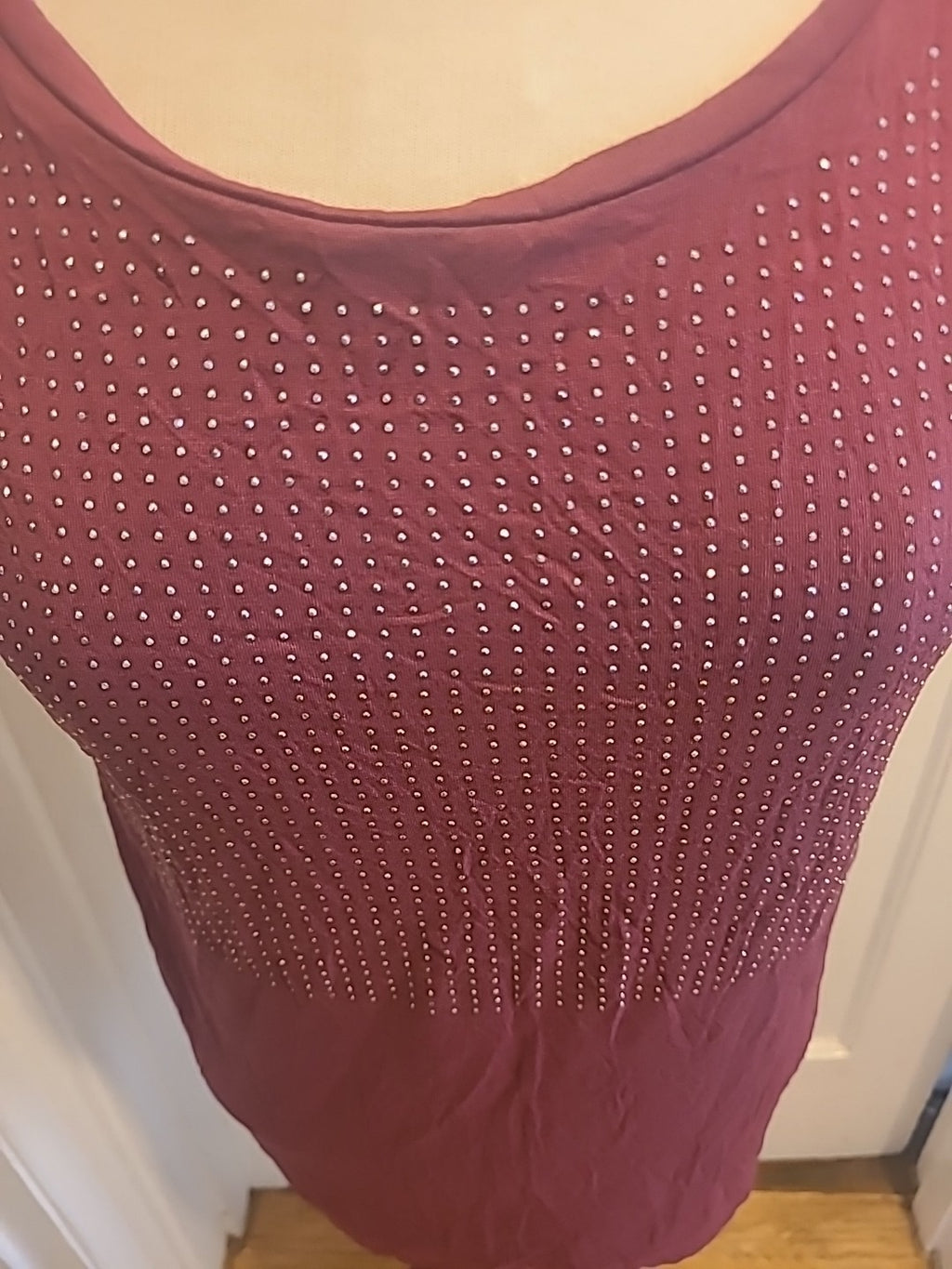 Ladies Encuentro Size Small Purple With Silver/Gold Detailed Sleeveless Tshirt