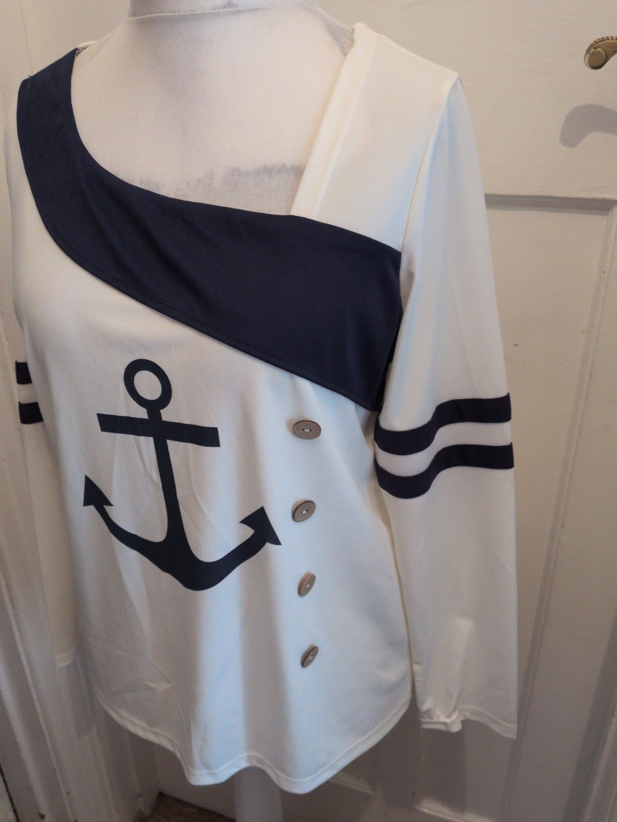 Ladies XL White And Navy Anchor Long Sleeve T-shirt