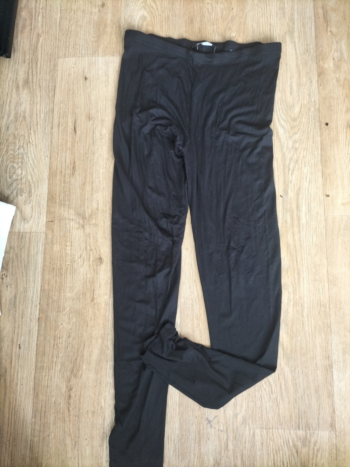 Ladies Pep&Co Size 16 Black Capri Leggings