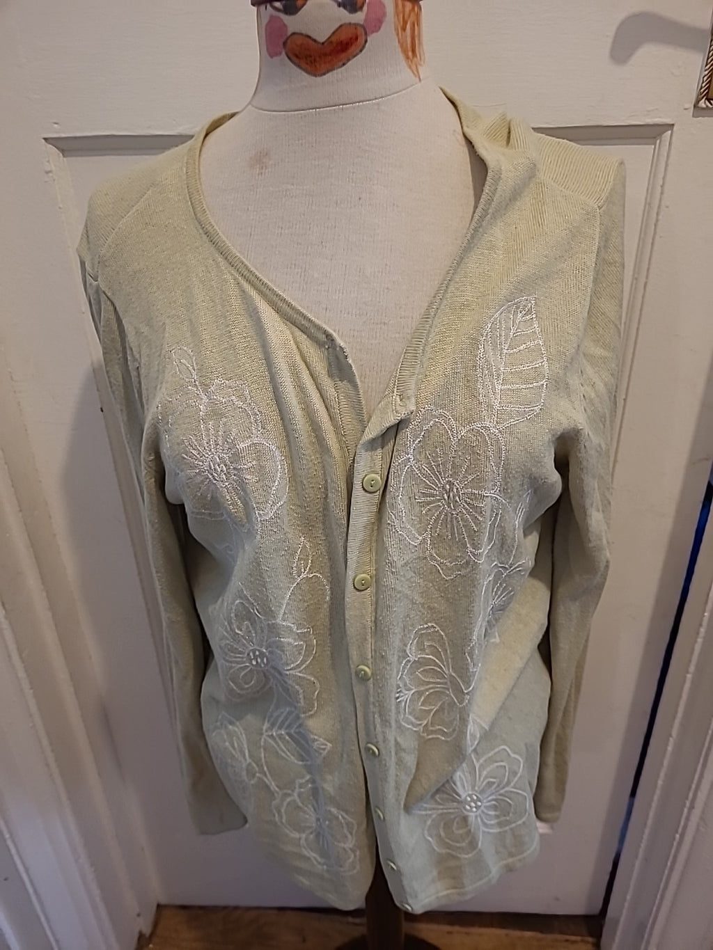 Ladies Bonmarche Size Medium Lime/White Floral Embroidery Cardigan