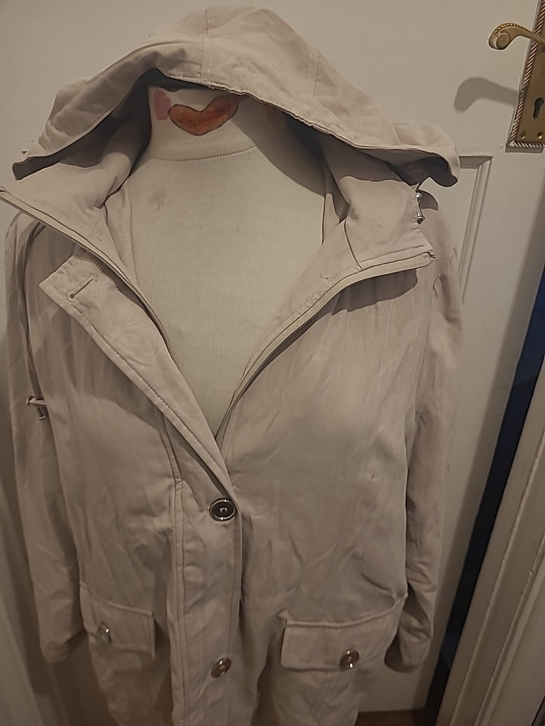 Ladies Finesse Size 18 Light Beige Lined Zipped Coat