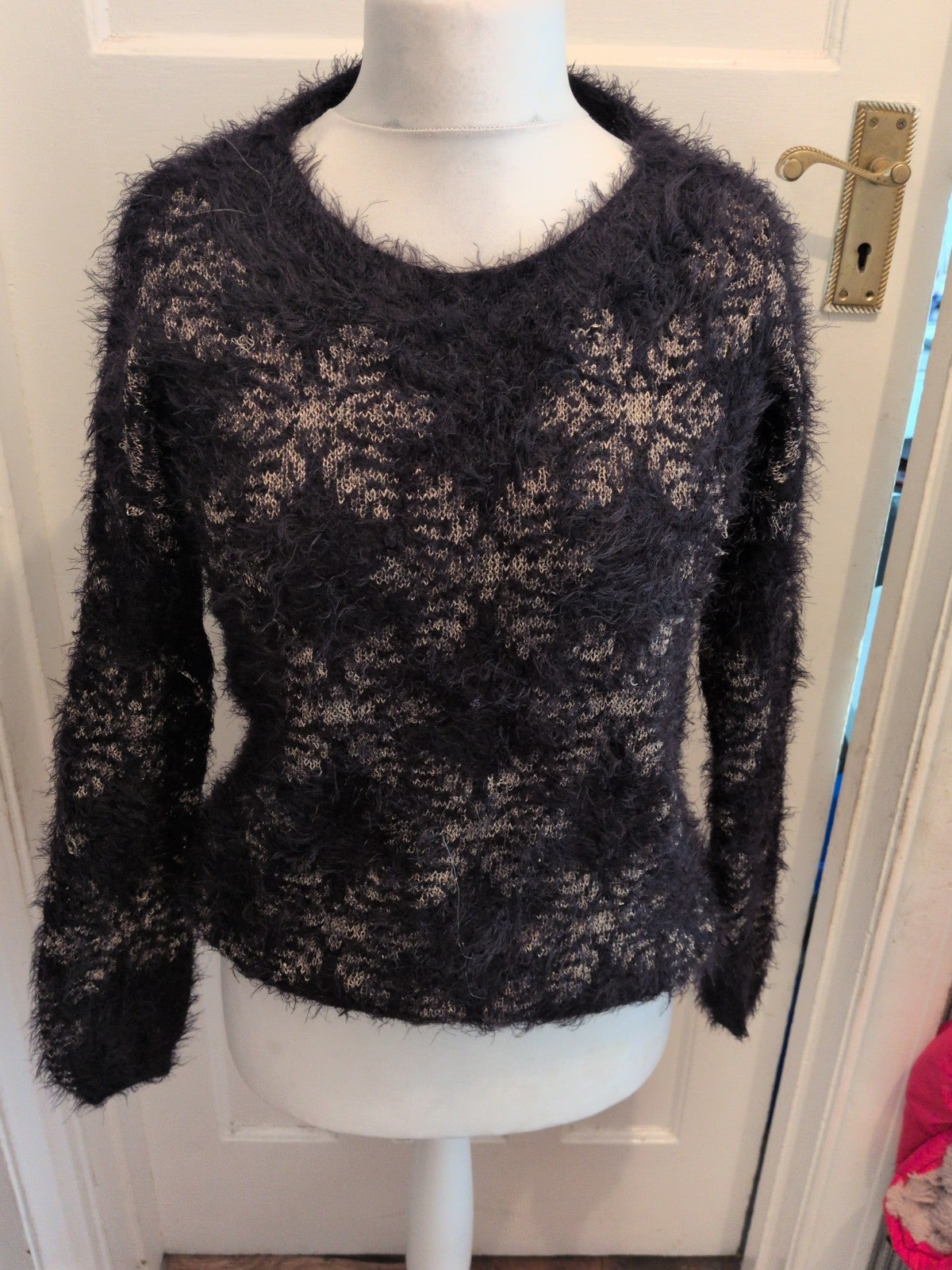 Ladies Primark Size 12 Black Furry Fluffy Long Sleeve Pullover Jumper