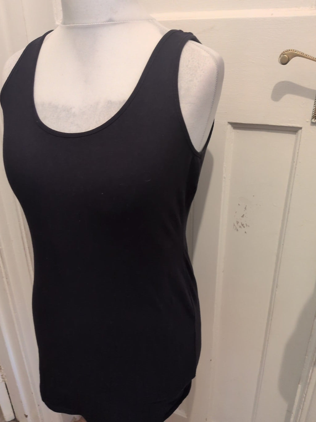 New Look 16 Black Sleeveless T-shirt