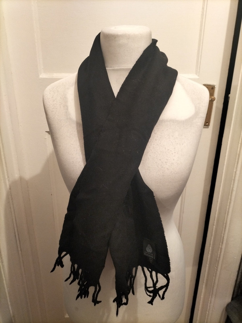 Ladies Il Moro Black Tassled Scarf