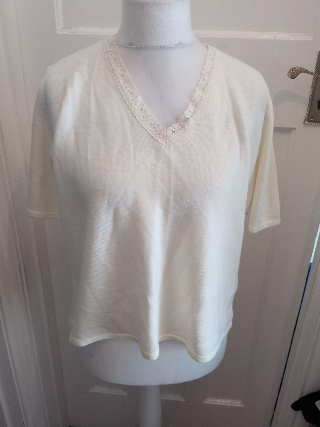 Berkertex 24 Cream Short Sleeve Blouse