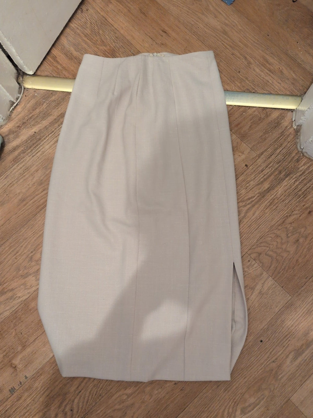 Alexon 12 Natural Lined Skirt Long Length