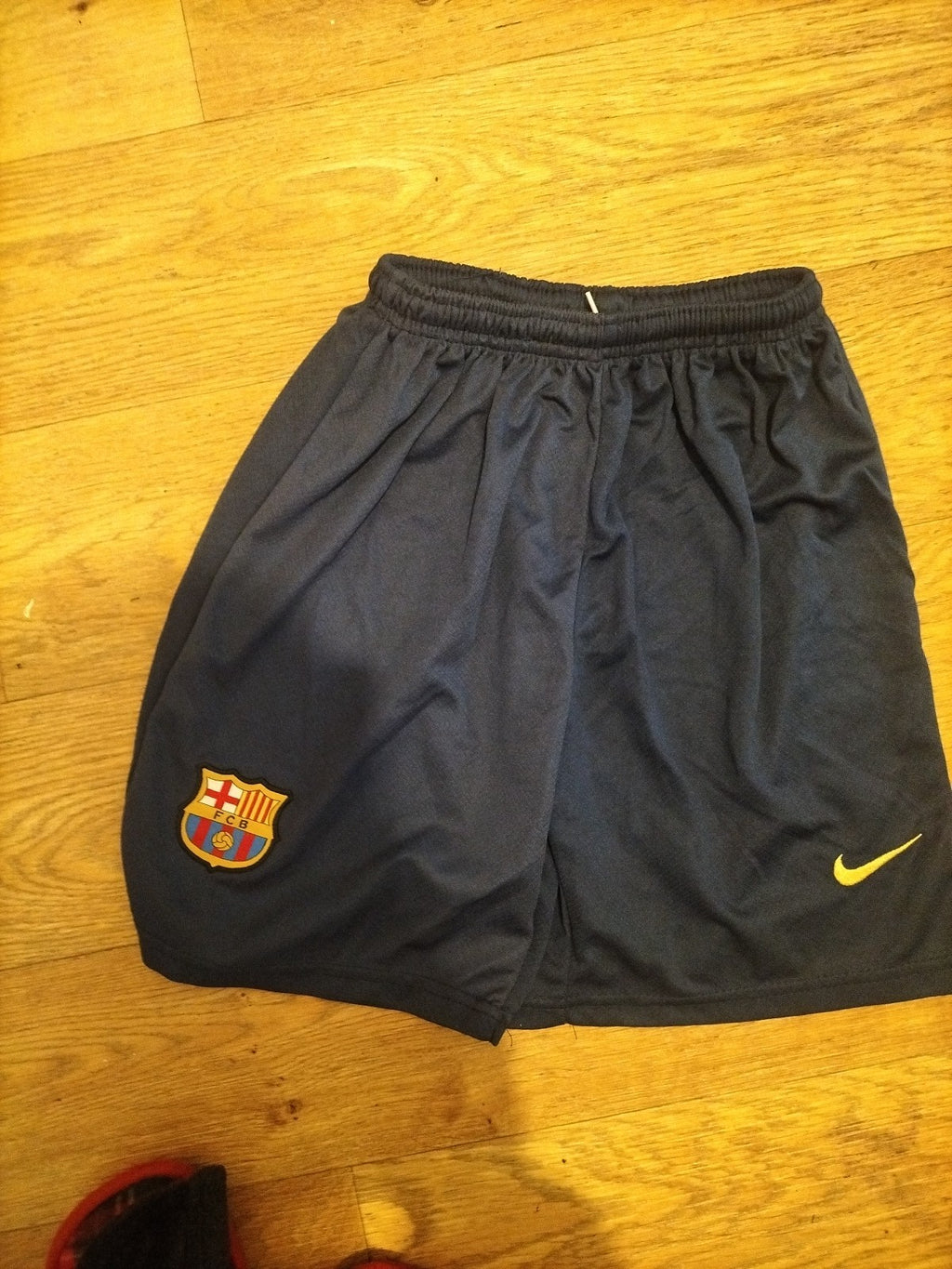 Boys Size 28" Barcelona Fc Elasticated Shorts