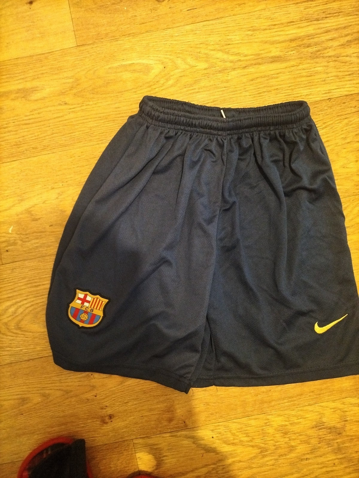 Boys Size 28" Barcelona Fc Elasticated Shorts