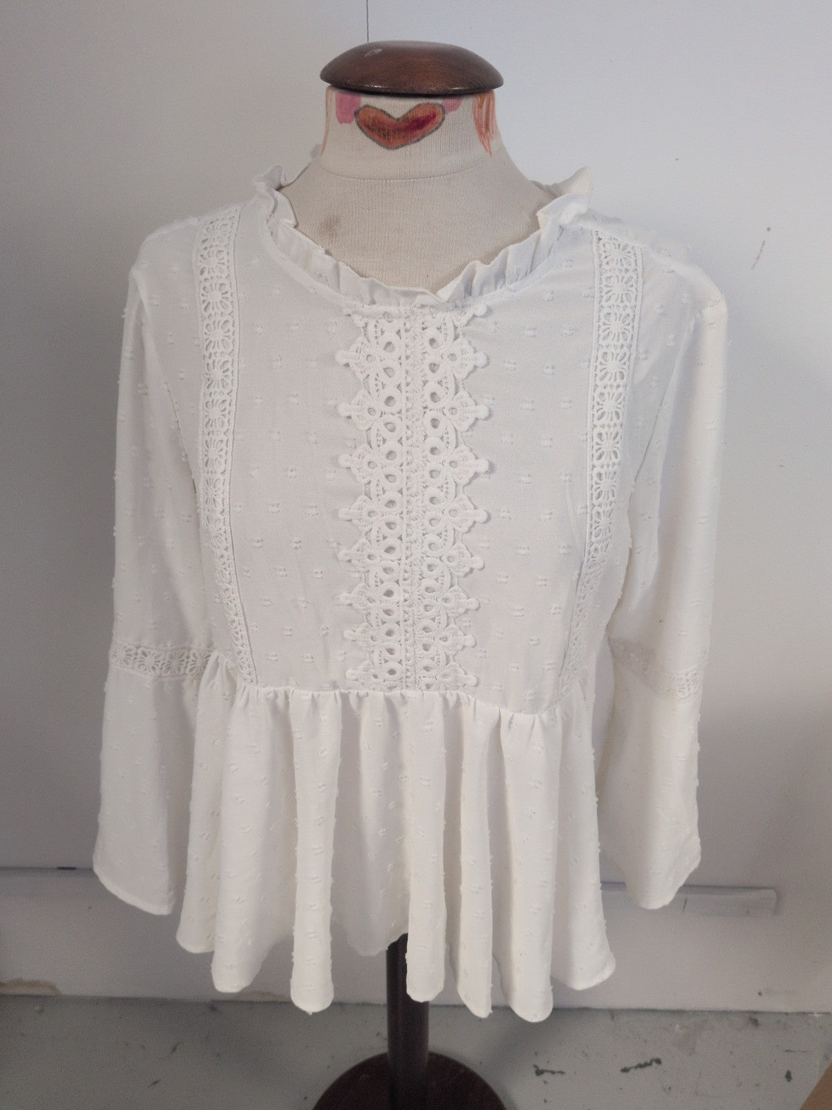 Small White Flowy Long Sleeve Blouse