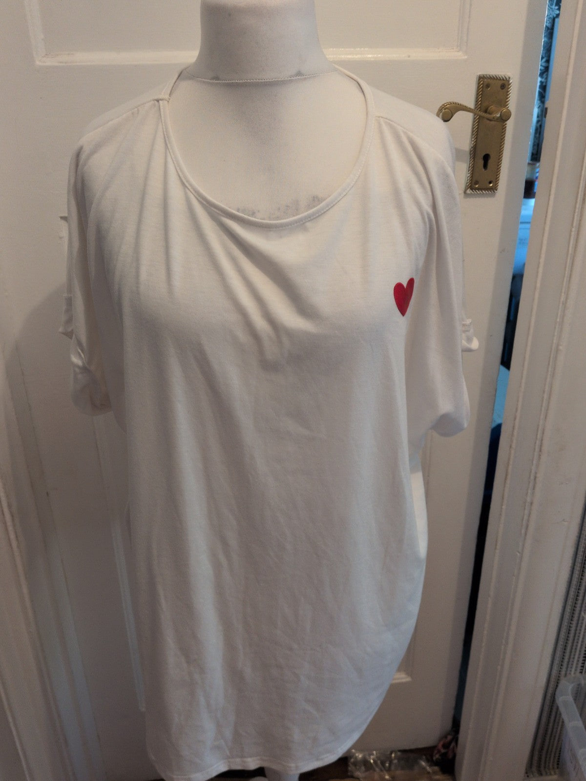 Shein 4XL White With A Red Love heart Short Sleeve T-shirt