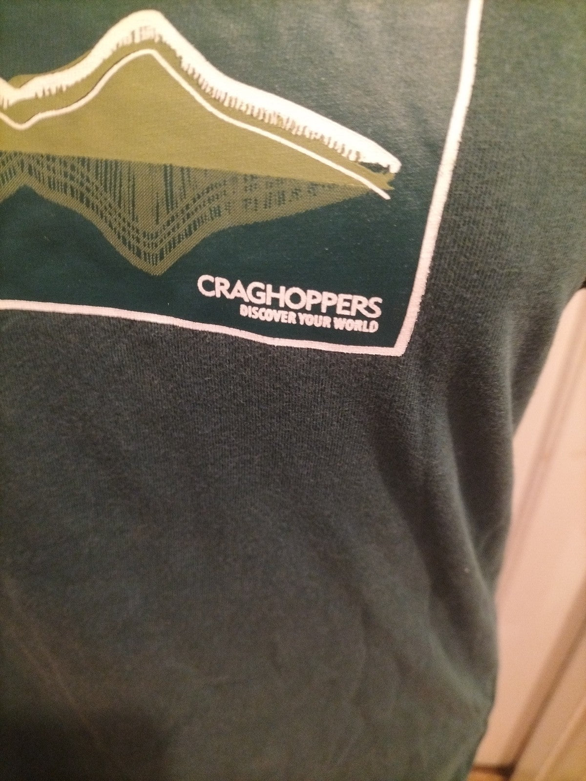 Mens Craighoppers Size Medium Green Short Sleeved Printed Tshirt