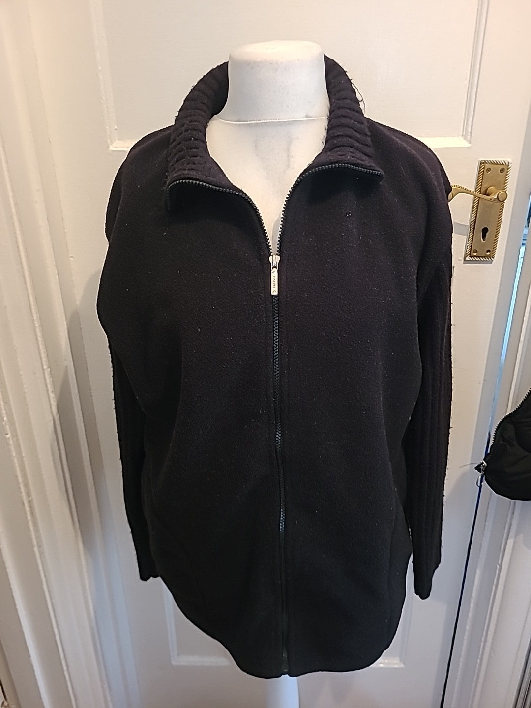 Mens Rush Explore Size Large Black Full Zip Jumper