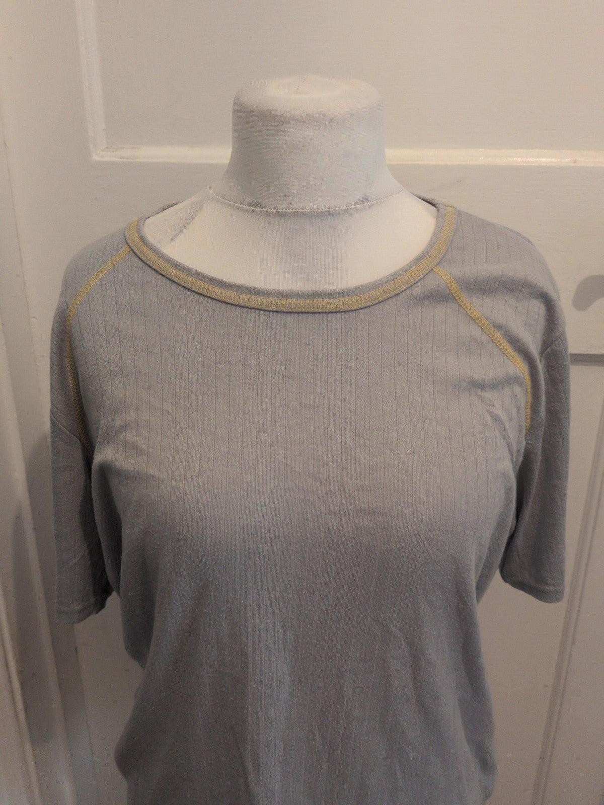XL Pale Grey Short Sleeve Pyjama Top Bobbling
