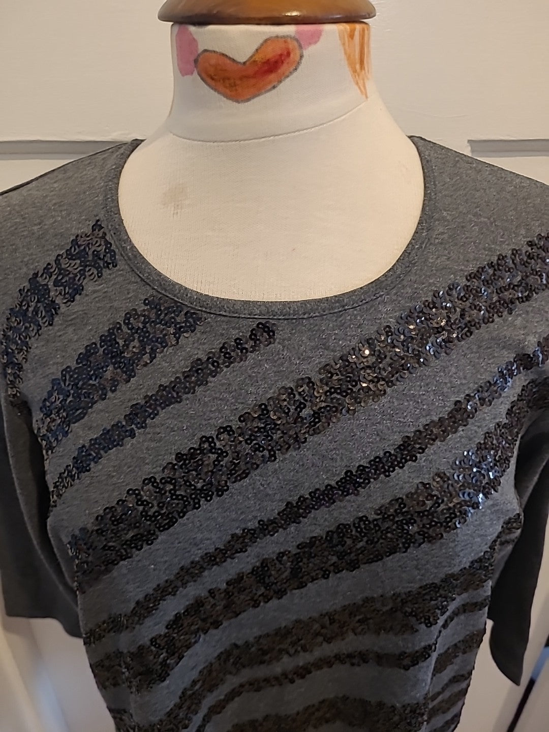 Ladies Quacken Factory Size Medium Grey With Black Sequin Long Sleeved Tshirt