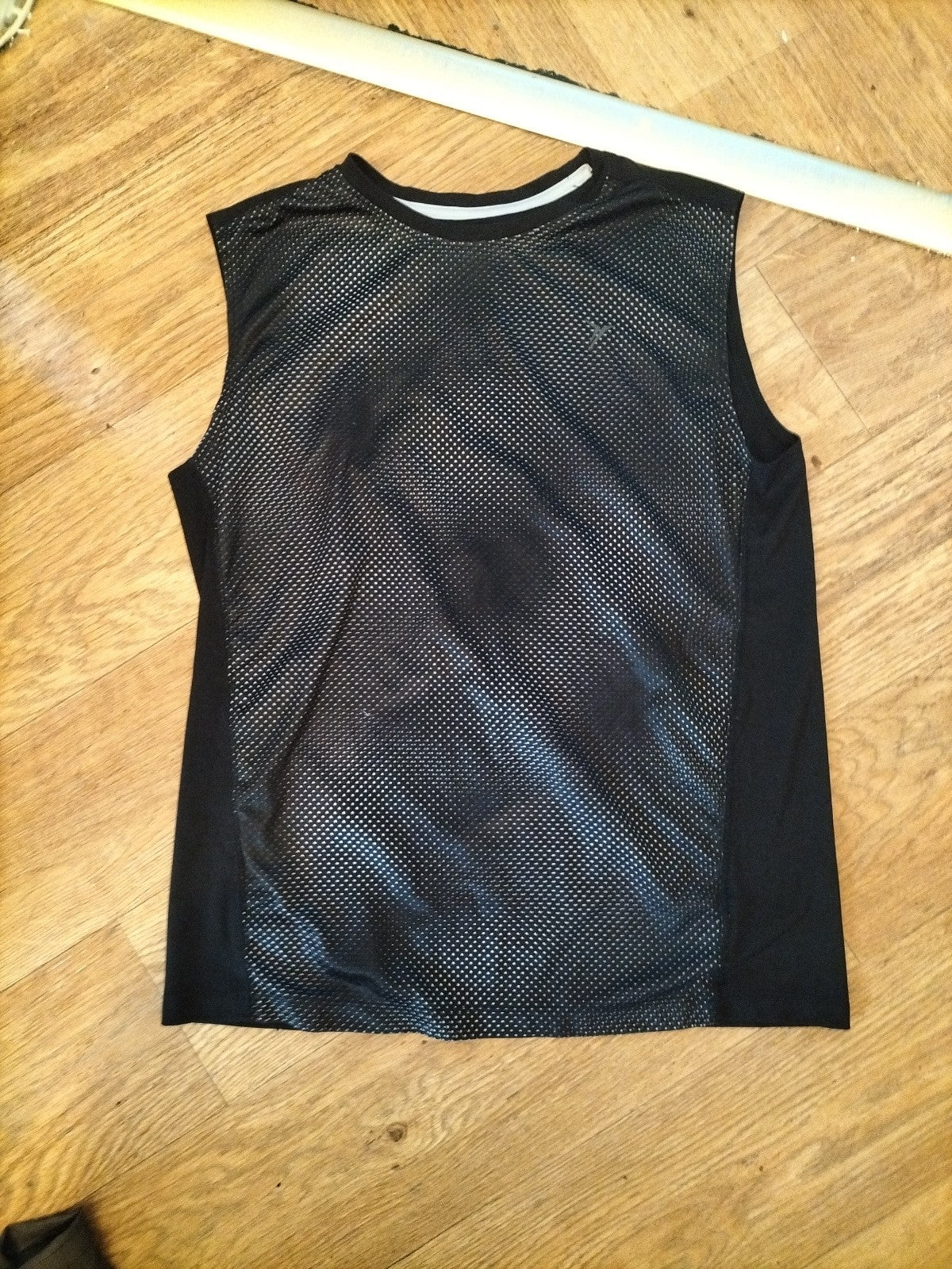 Ladies Old Navy Size XL 14-16 Black Spotted Sleeveless Tank Top Activewear