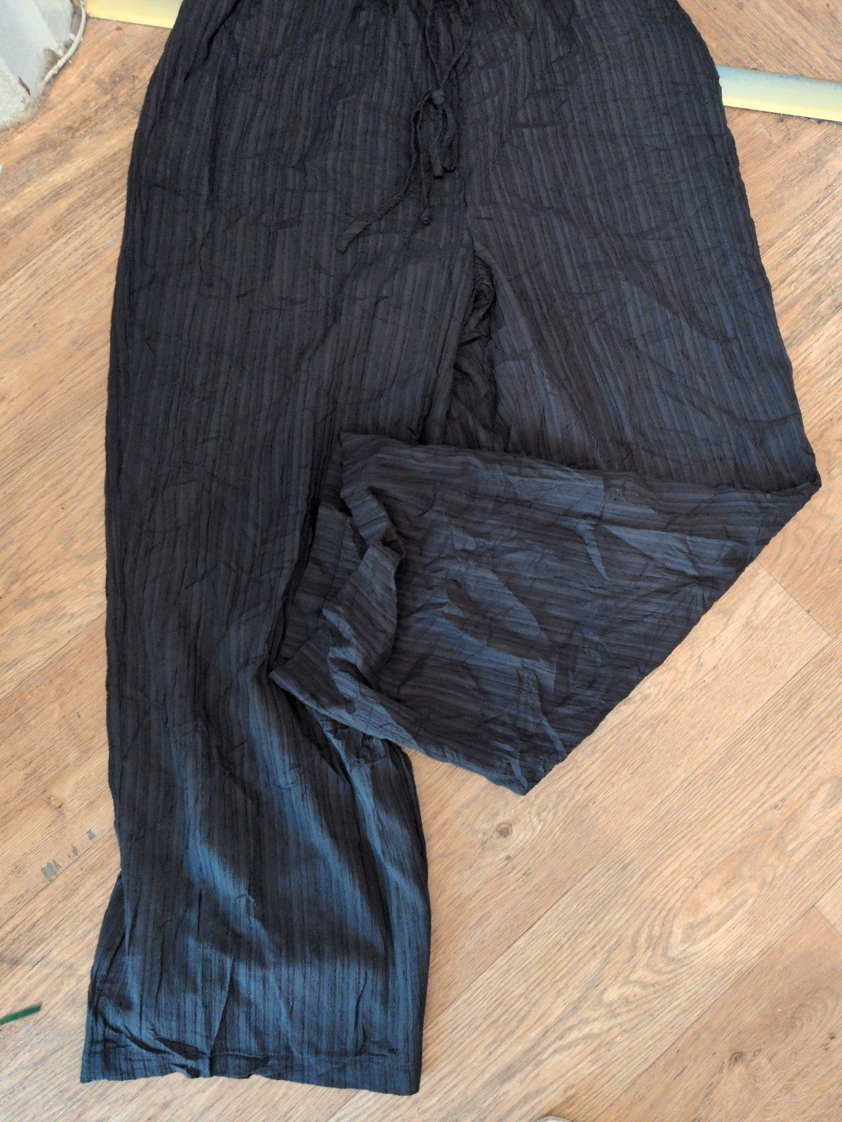 Shein 0XL Black Crinkle Straight Leg Elasticated Trousers