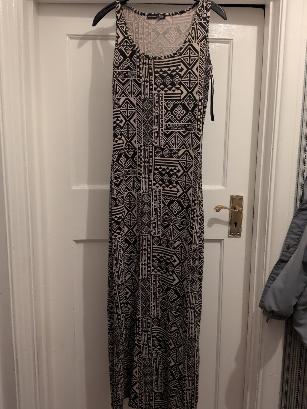 Primark 8 Brown And Black Aztec Sleeveless Long Length Dress