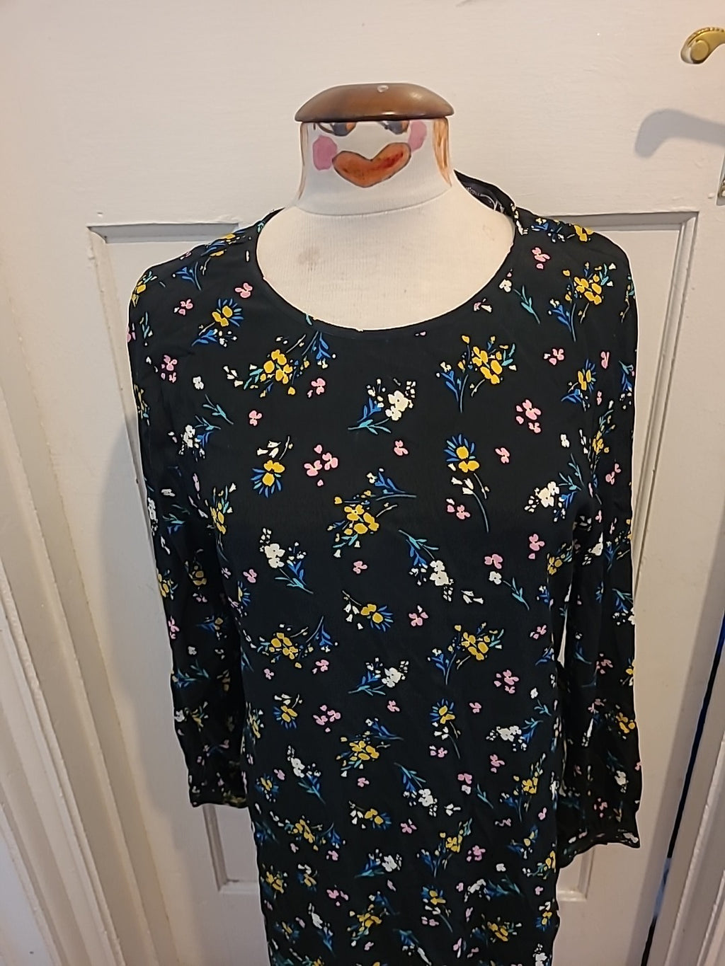 Ladies Marks And Spencer Size 12 Black Floral Long Sleeved Midi Dress