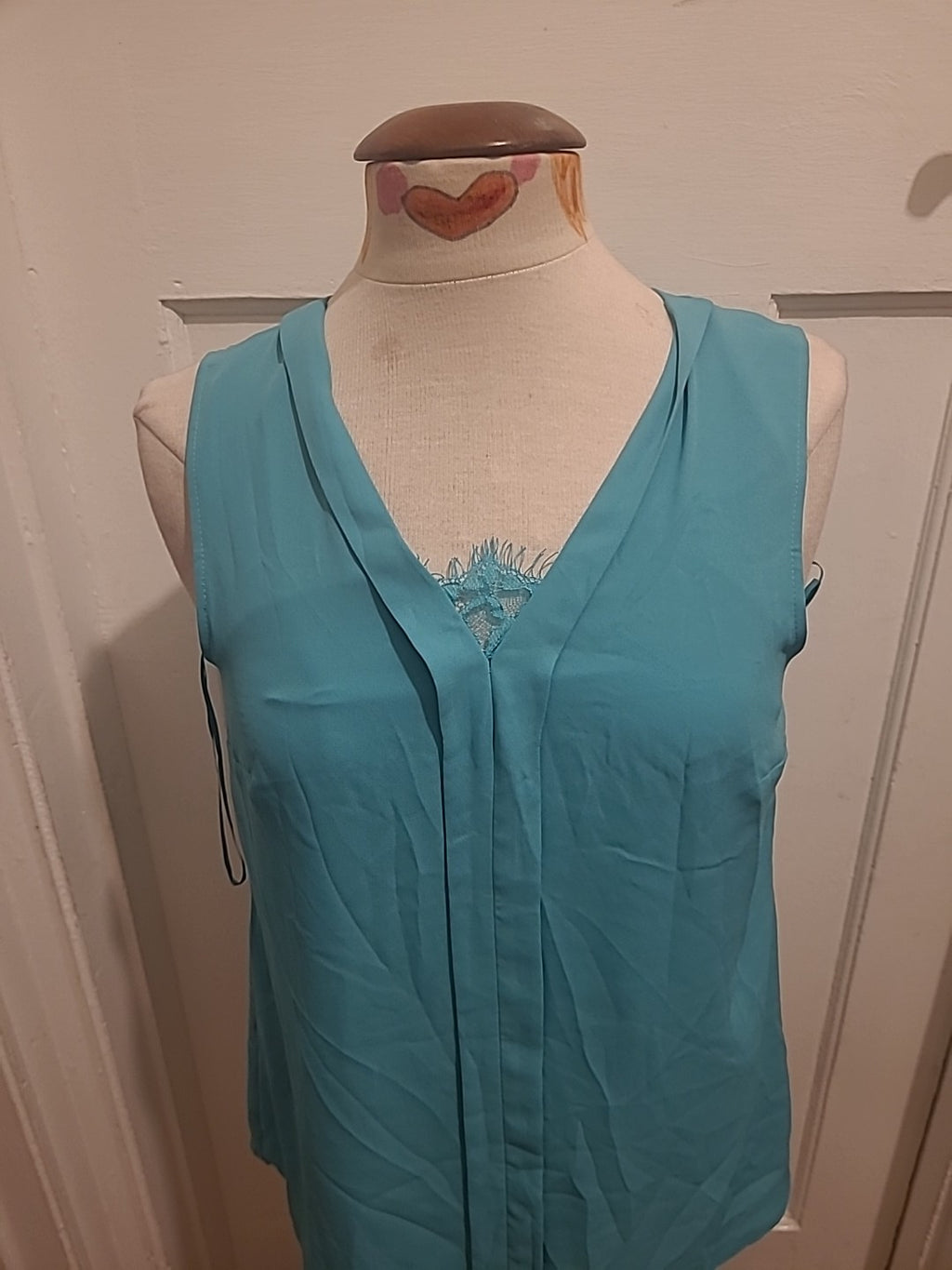 Ladies David Emanuel Size 10 Turquoise Sleeveless V Neck Blouse