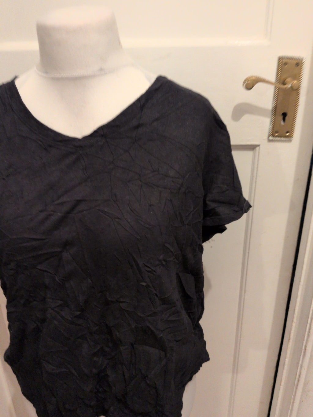 Old Navy 16 Black Short Sleeved T-shirt