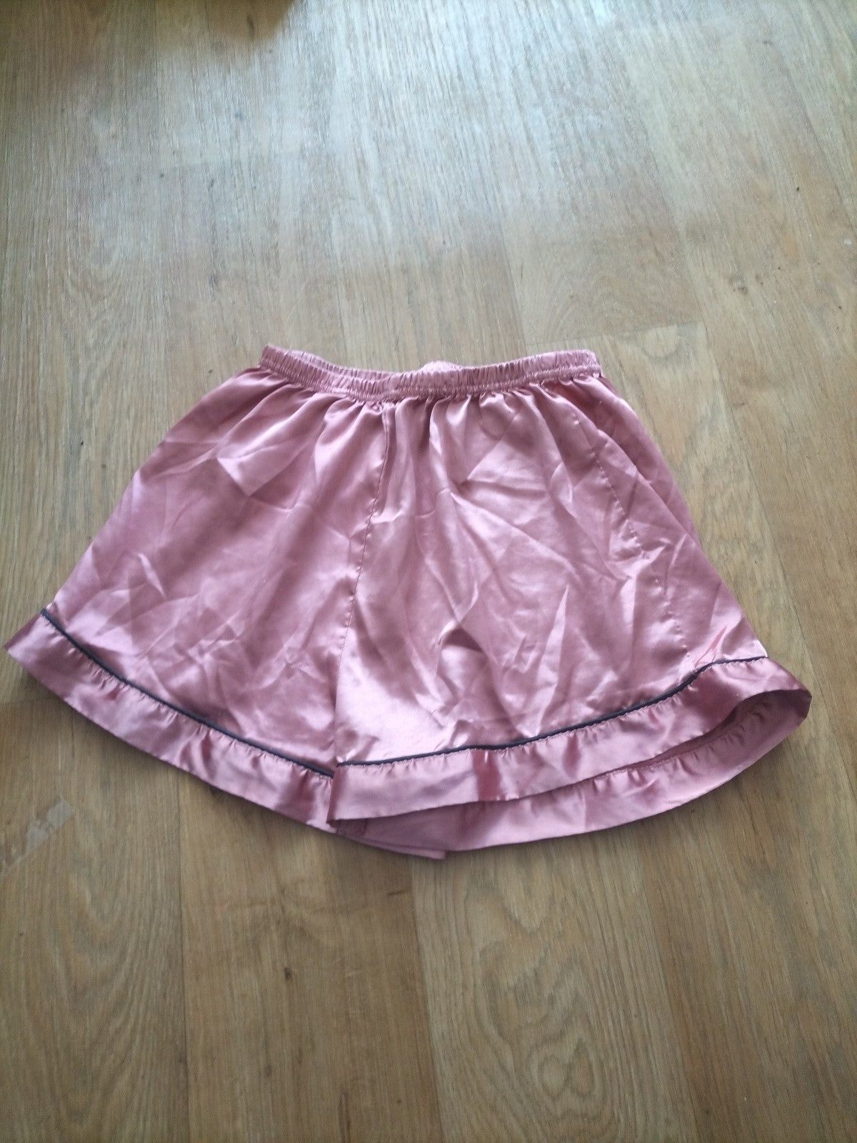 Ladies Size Large Blush Elasticated Sleep Shorts