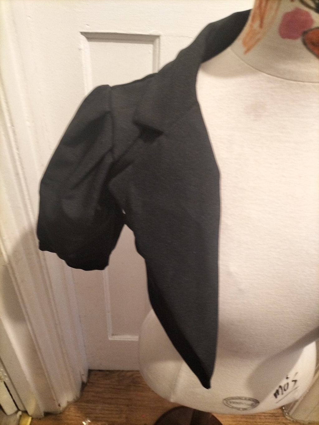 Ladies PLT Size 10 Black Shoulder Cardigan
