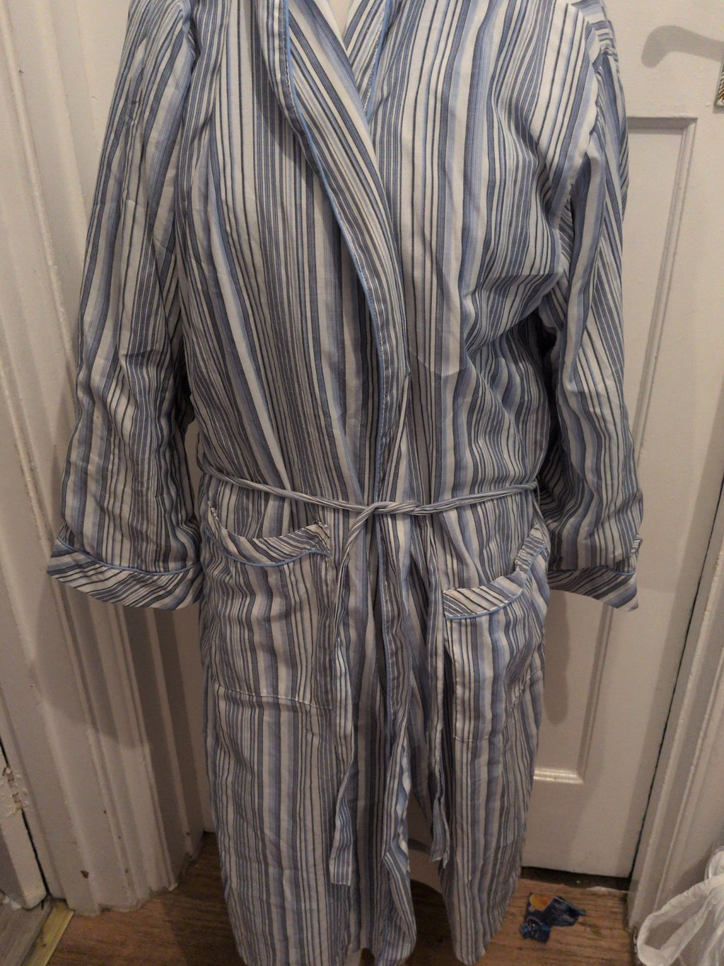 George Medium Blue Stripe Robe