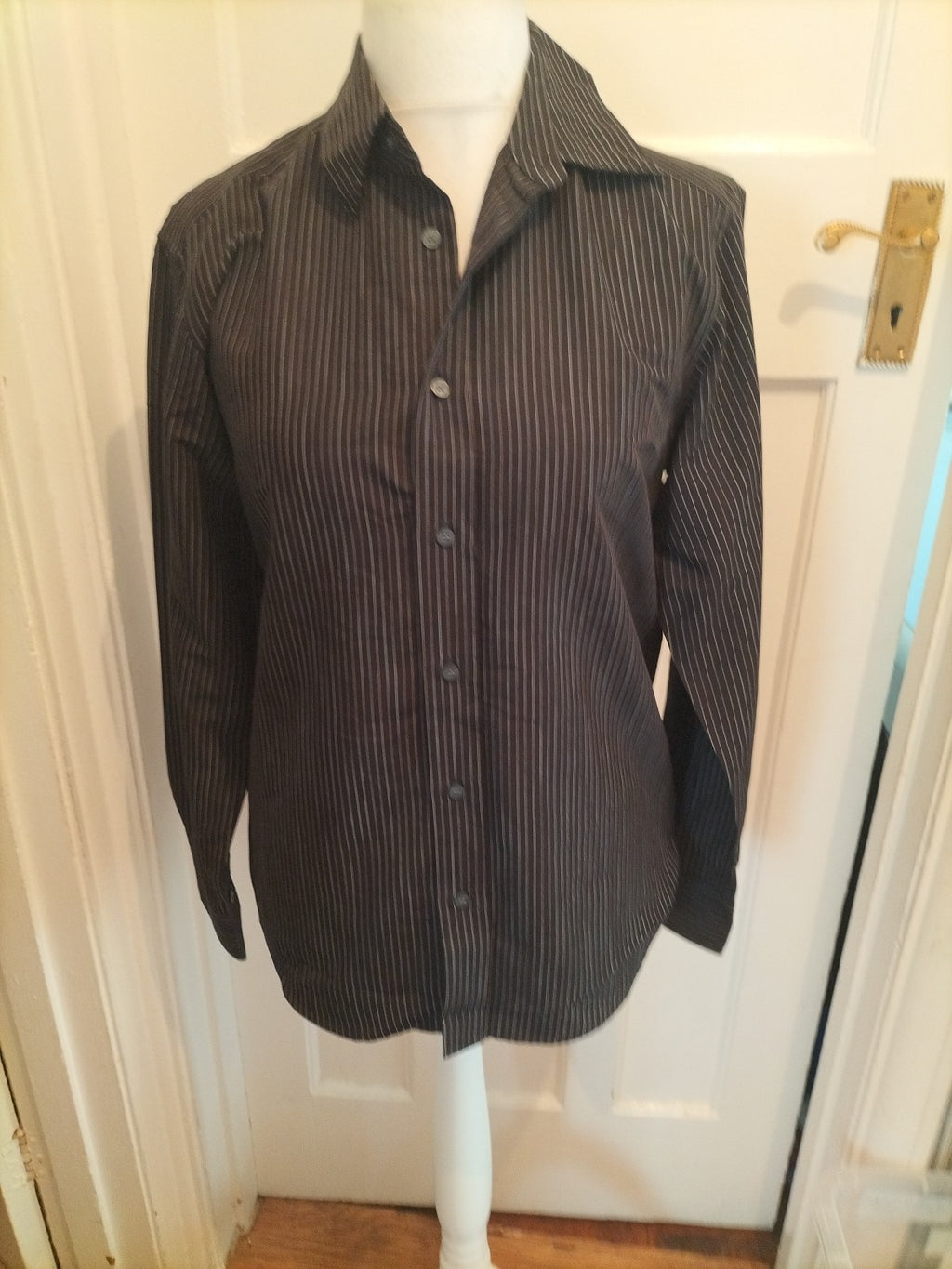 Mens Autograph Size Small Black Striped Long Sleeved Shirt