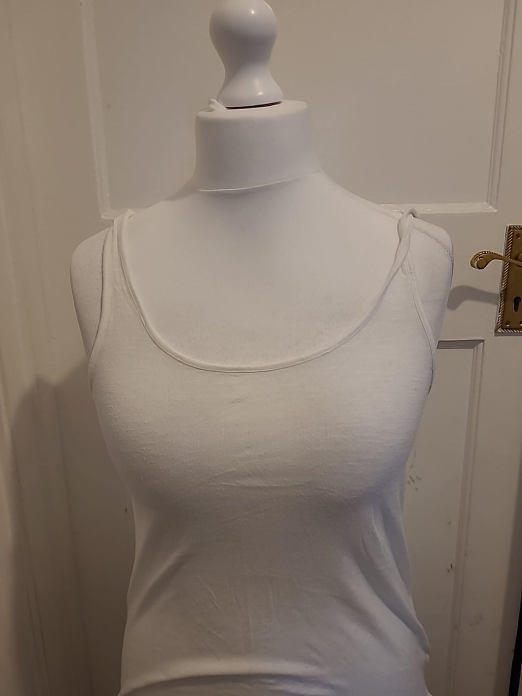 Ladies H&M Basic Size XS White Vest Tank Sleeveless Top