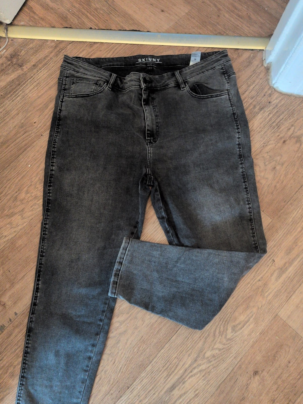 Ladies Marks And Spencer Size 18 Short Dark Grey Skinny Jeans