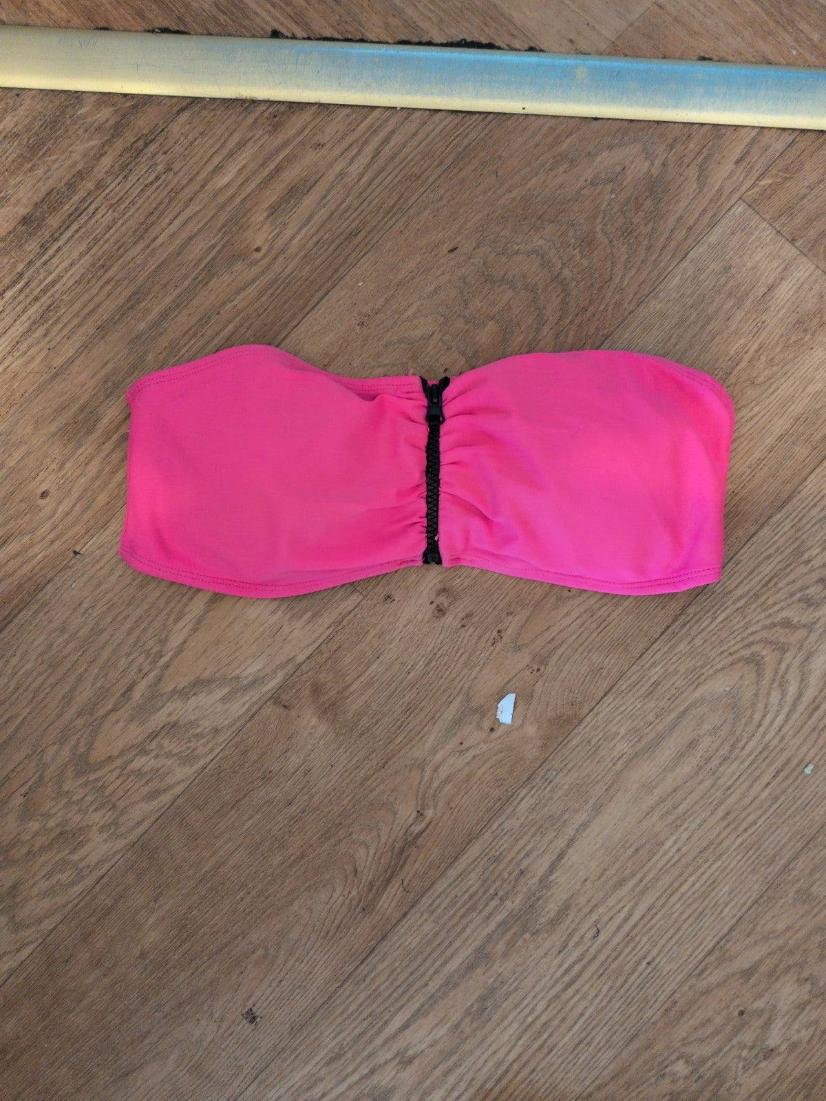 14 Pink And Black Bikini Bra Zipped Middle