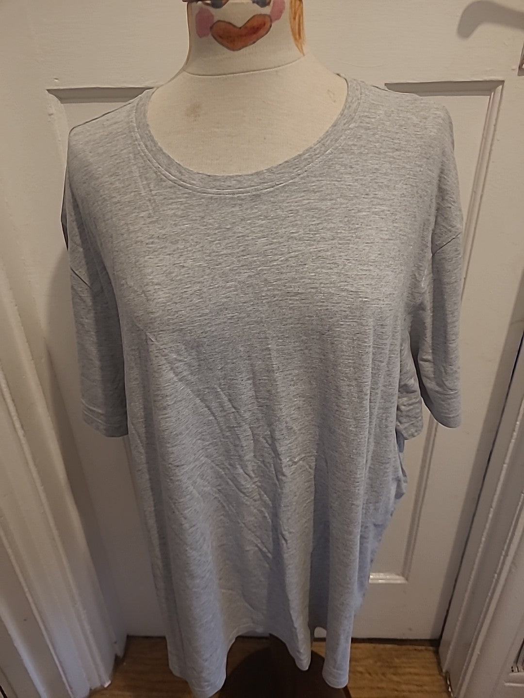 Mens Tu Size 3XL Grey Round Neck Short Sleeve Tshirt
