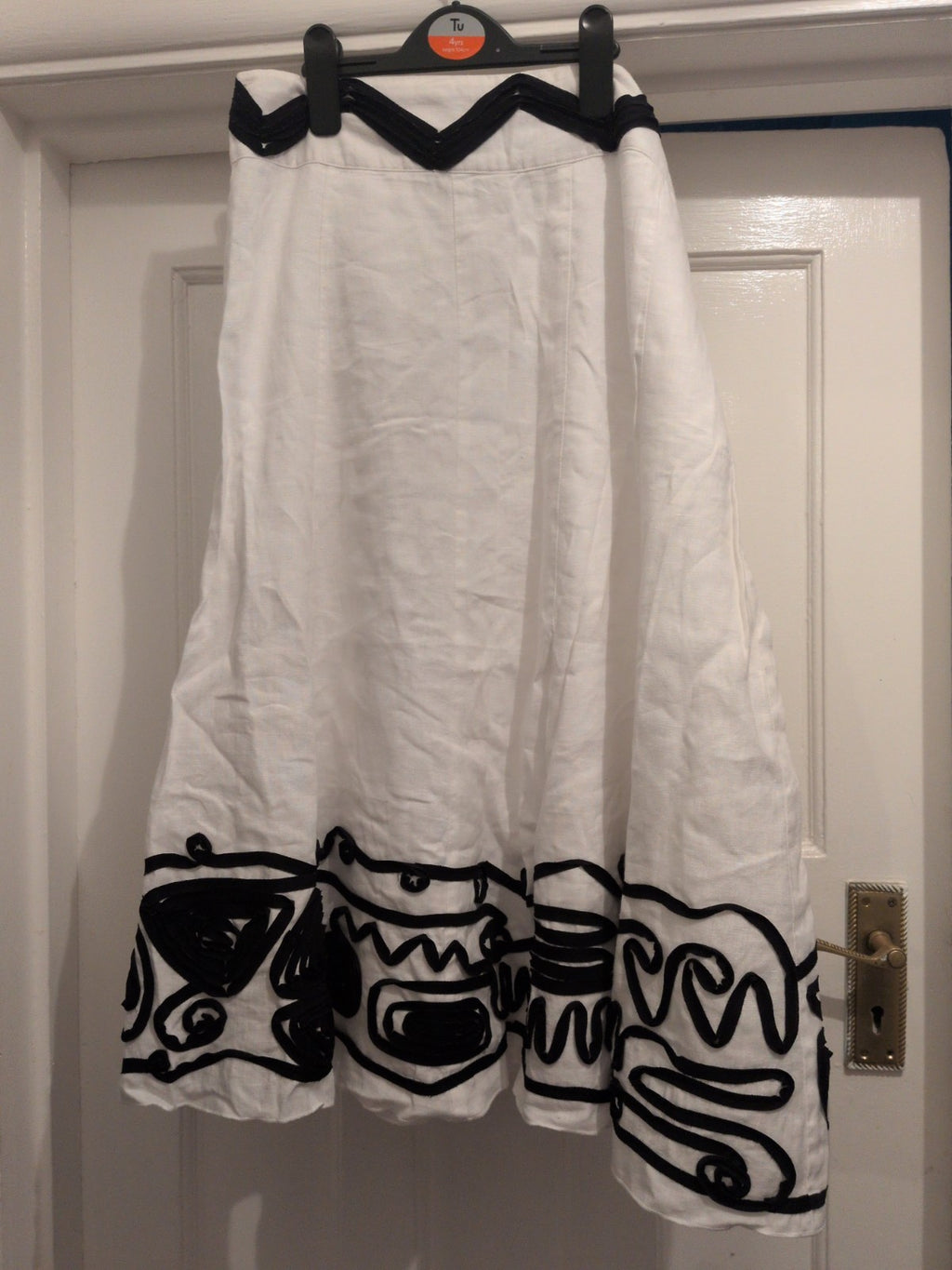 Per Una 10L White With Black Patterning Lined Flare Skirt