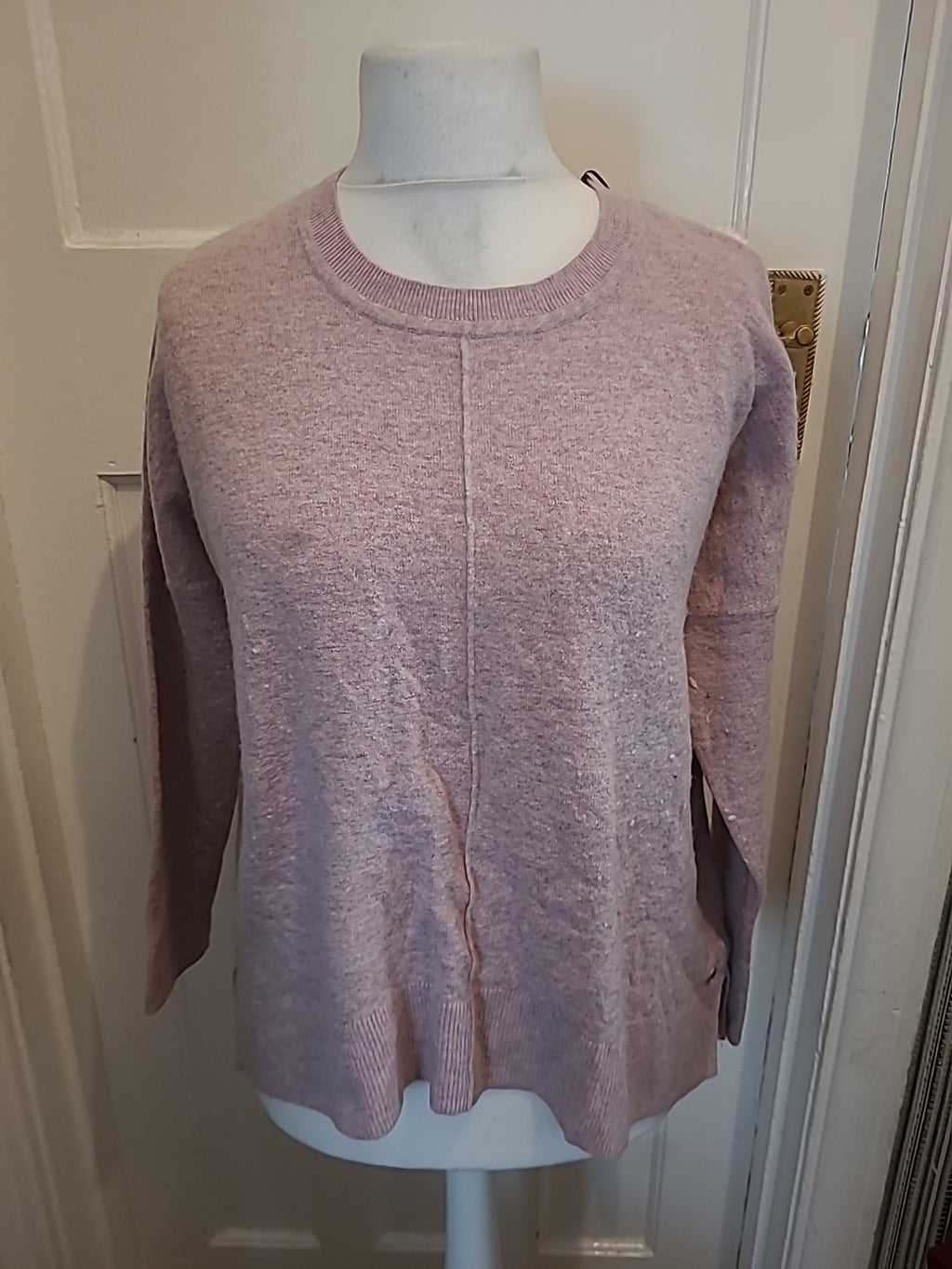 Ladies H&M Logg Size XL Blush Long Sleeved Jumper