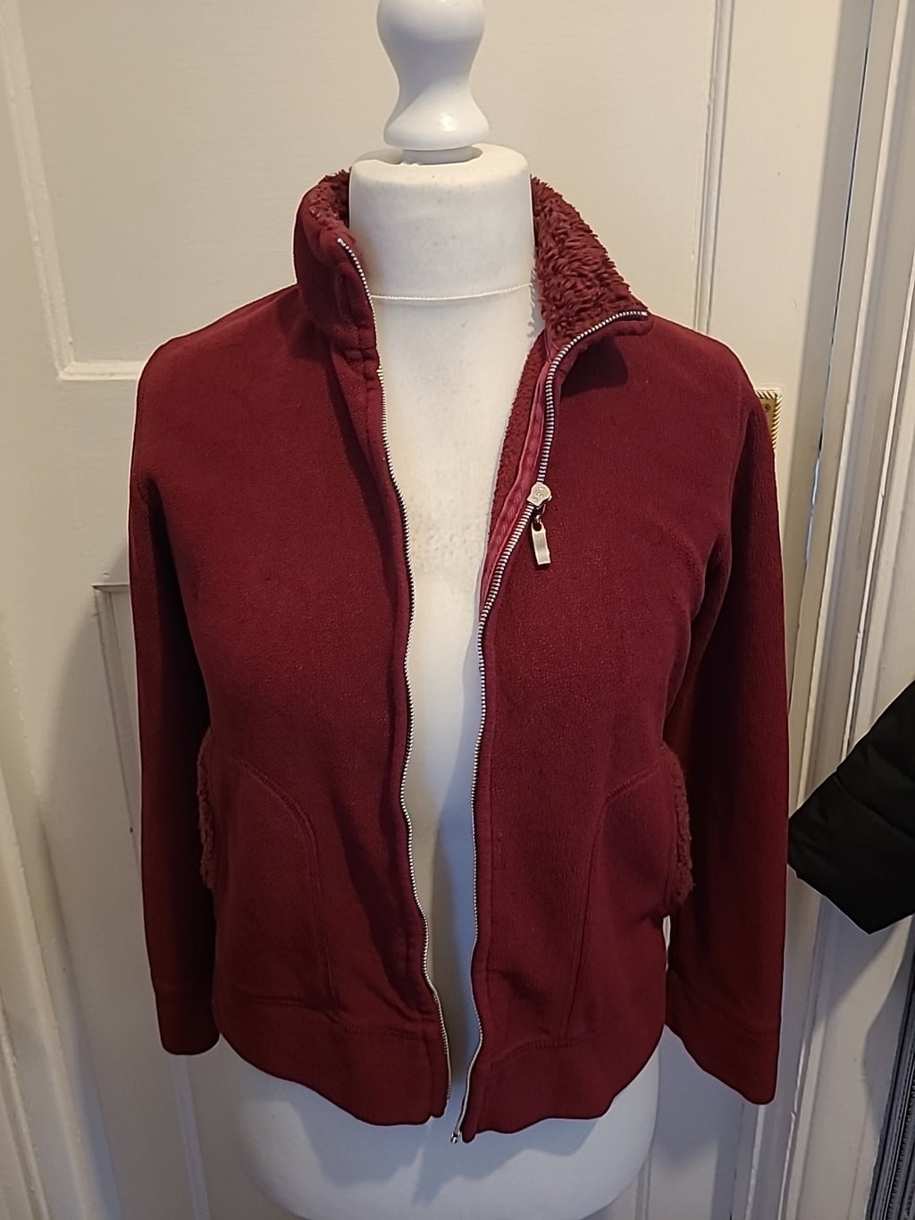 Ladies Papaya Size 10 Deep Purple Zipped Jacket
