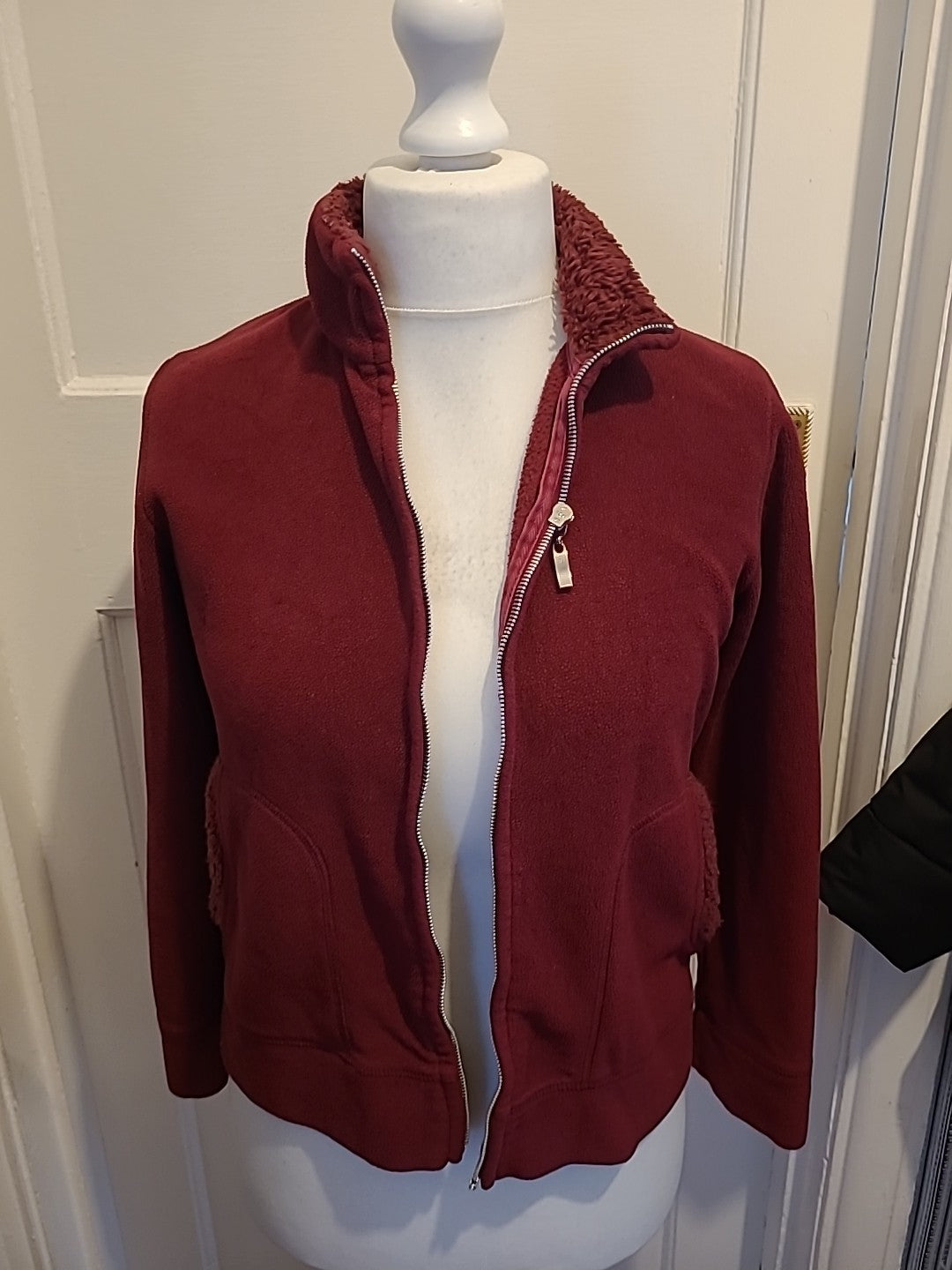Ladies Papaya Size 10 Deep Purple Zipped Jacket