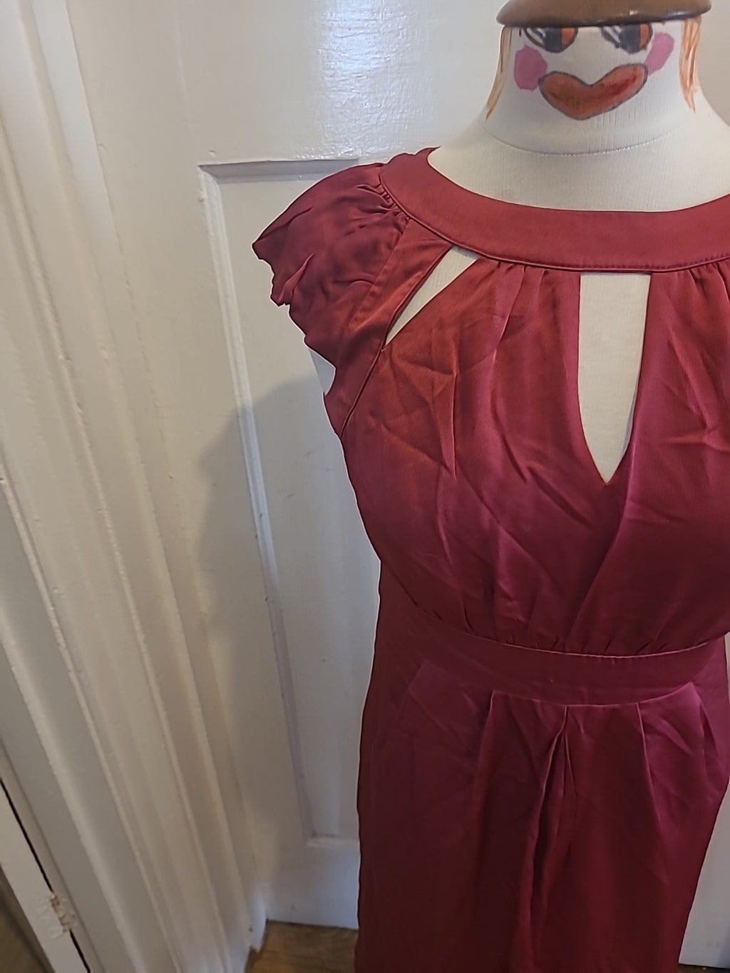 Ladies Size 10 Purple Short Sleeved Dress