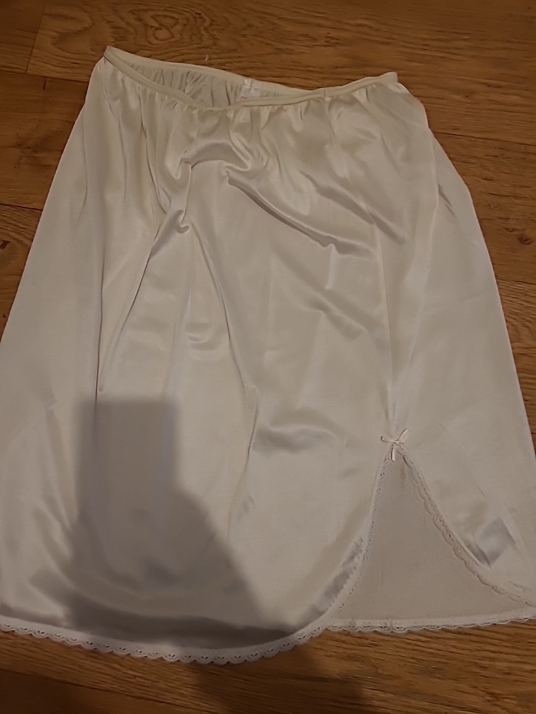 Ladies St Michael Size 14-16 Cream Pettiskirt