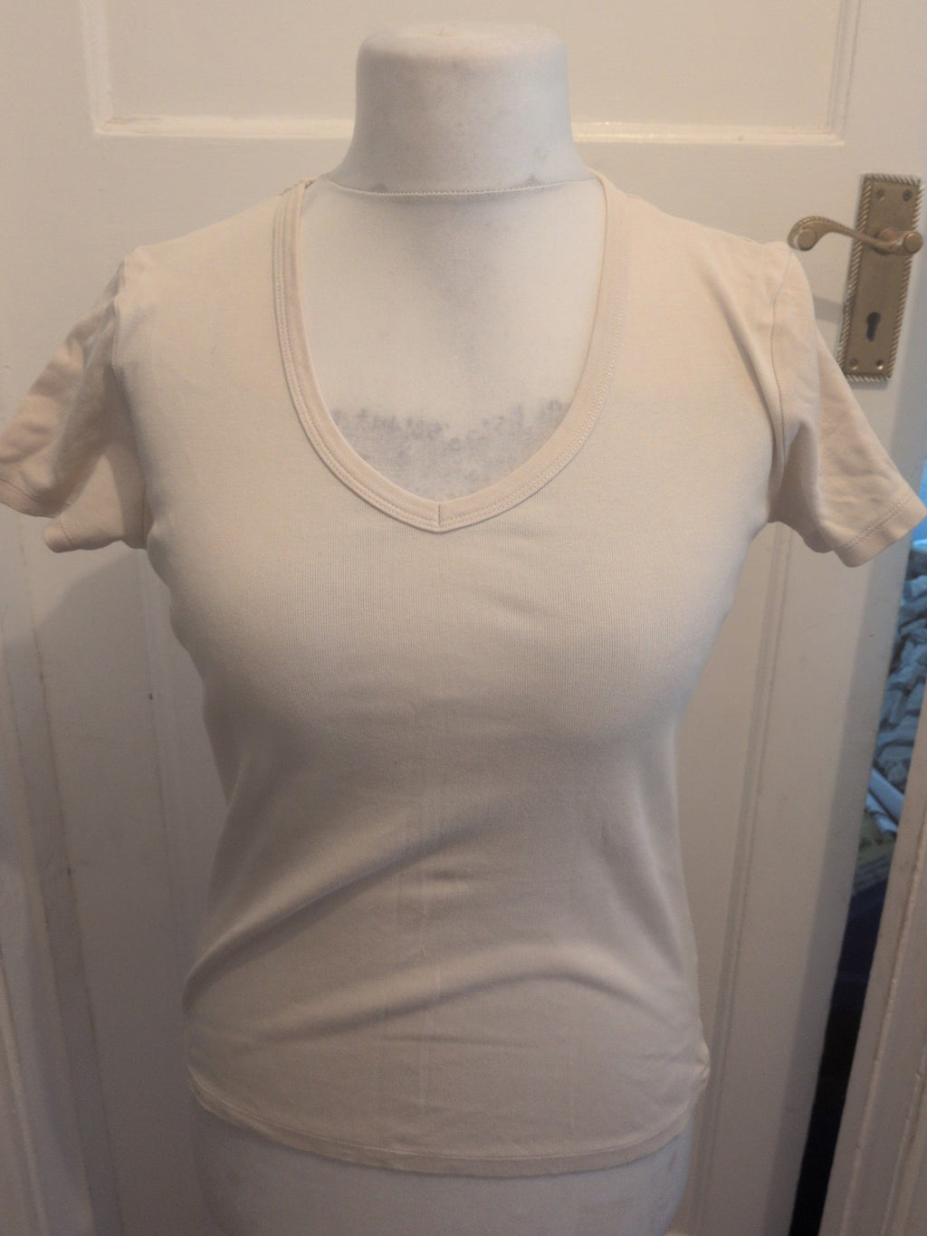 Ladies Marks And Spencer Size 14 Dark Cream Short Sleeve T-shirt