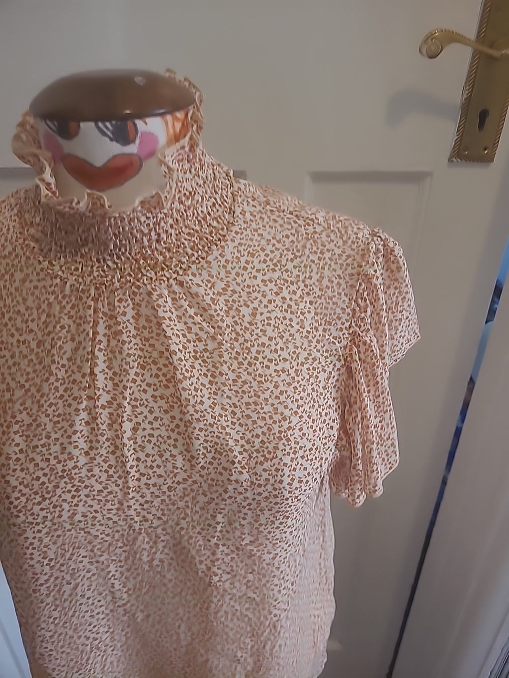 Ladies Shein Size Large Orange/White Short Sleeved Tshirt