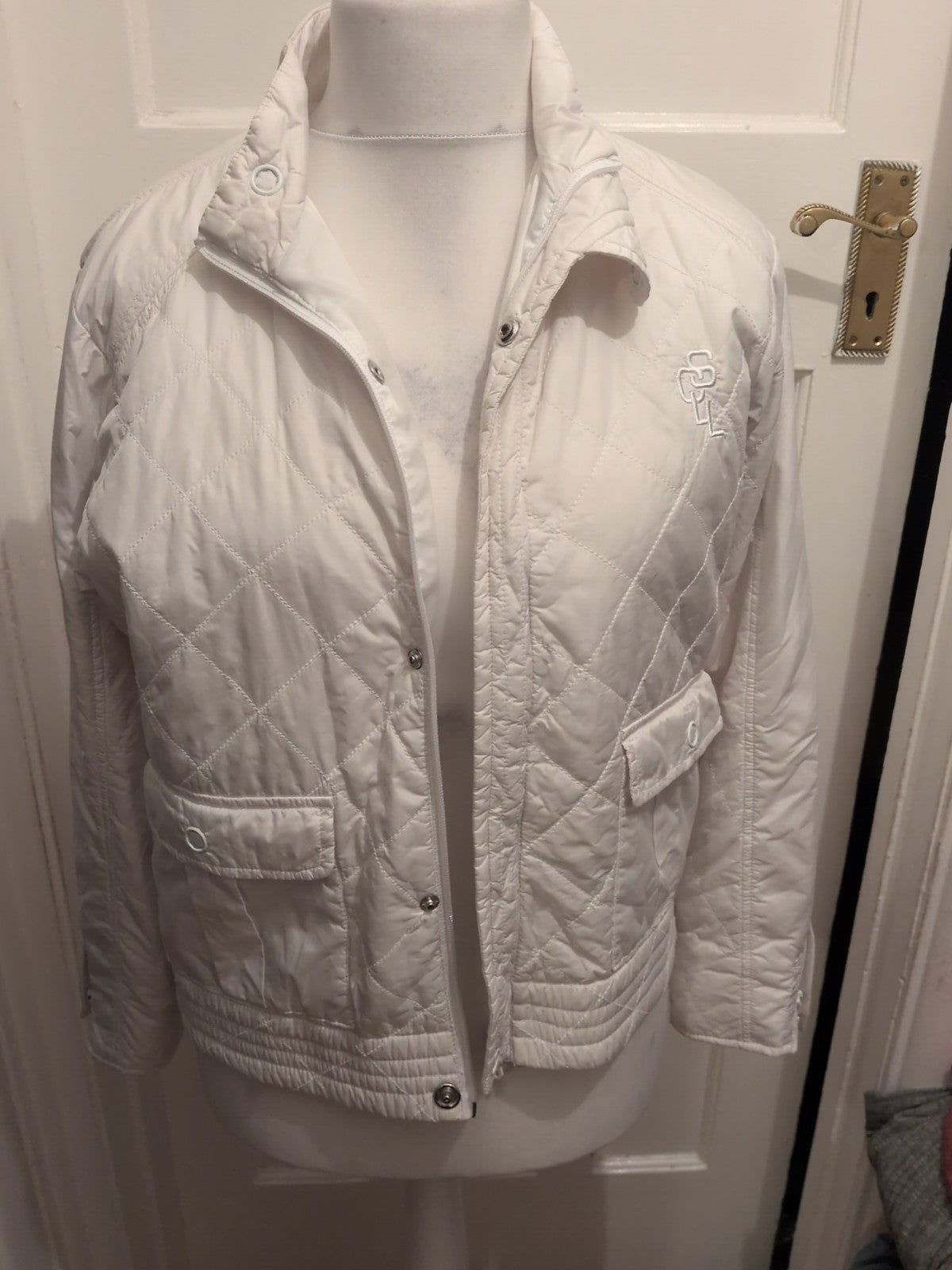 Csi Large White Zipped Jacket