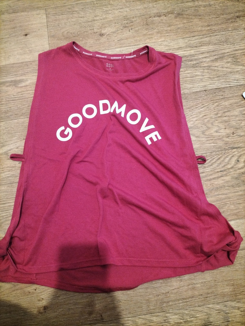 Ladies Goodmove Size 10 Hot Pink Split Sides Tshirt